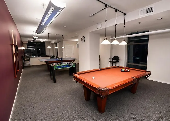 Apartamento 18th Floor 2br Grant Park With Balcony, Gym Chicago